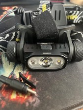 Farol Nitecore HC65 V2 impacto/resistente à água construção de alumínio preto comprar usado  Enviando para Brazil