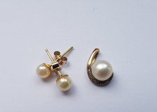 Lovely pearl set for sale  CATERHAM