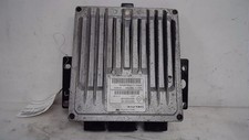 Calculateur moteur dacia d'occasion  Sainte-Livrade-sur-Lot