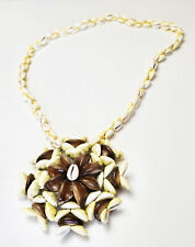 Collier coquillages cauris d'occasion  Senlis