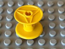 Lego technic yellow d'occasion  Expédié en Belgium