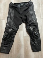 Pantaloni dainese pelle usato  Borgo San Dalmazzo