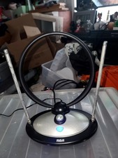 Antena de HDTV modelo RCA ANT525 VHF UHF FM ajuste fino digital com adaptador de energia 2008 comprar usado Antena de HDTV modelo RCA ANT525 VHF UHF FM ajuste fino digital com adaptador de energia 2008 comprar usado  Enviando para Brazil