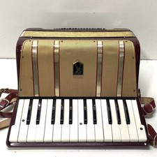 Acordeão de piano Hohner dourado vermelho estilo clássico etiqueta construída com estojo rígido, usado comprar usado  Enviando para Brazil