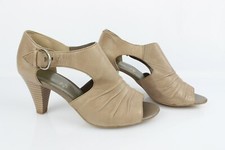 Bata escarpins ouverts d'occasion  Pleumartin