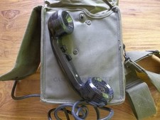 Ancien telephone militaire d'occasion  Les Aix-d'Angillon
