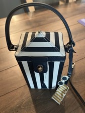 Usado, Bolsa tiracolo Kate Spade Sunkiss listrada estampada couro liso tenda 3D comprar usado  Enviando para Brazil