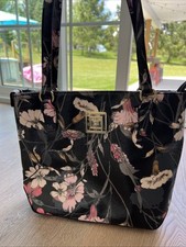 Liz claiborne handbag for sale  Spring Arbor