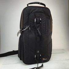 Borsa fotocamera lowepro usato  Spedire a Italy