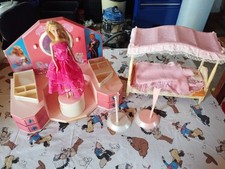 Ancienne coiffeuse barbie d'occasion  Mirandol-Bourgnounac