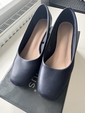 Wyndsor navy cabin for sale Wyndsor navy cabin for sale  BRADFORD