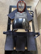 Ensemble musashigō brodé d'occasion  Expédié en France
