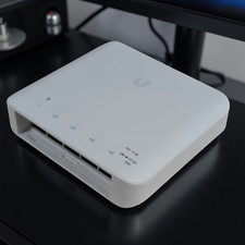Ubiquiti unifi usw d'occasion  Expédié en Belgium