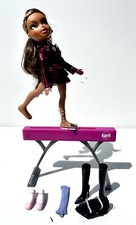 Bratz Play Sportz Gimnastyczki Złoty Medal Lalka Yasmin Sport Gimnastyka Medalista. na sprzedaż  Wysyłka do Poland