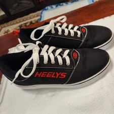 Usado, Tênis Heelys ~ Masculino Tamanho 11, Preto com Rodas  comprar usado  Enviando para Brazil