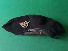 Basco nero militare usato  Italia