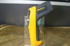 Fluke 561 hvac for sale  LONDON