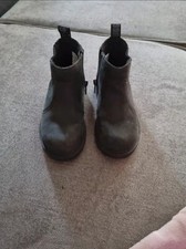 Boys ugg boots for sale  WEDNESBURY