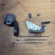 Sensor de velocidade transmissor de cadência e computador sem fio duplo Cateye CC-CD300DW comprar usado  Enviando para Brazil