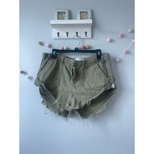 short militaire d'occasion  Expédié en Belgium
