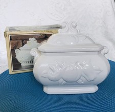 Vintage white ceramic for sale  Norristown