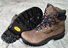 Scarpe trekking crispi usato  Roma