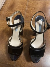Scarpe prada vernice usato  Perugia
