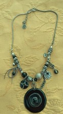 Bijou collier ikita d'occasion  Saint-Amand-les-Eaux