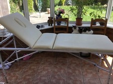 Beauty couch. good for sale  PINNER