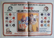Capacetes de futebol americano vintage 1973 IHOP RESTAURANT papel PLACEMAT miniatura NFL comprar usado  Enviando para Brazil