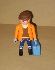 Playmobil aéroport homme d'occasion  Wignehies