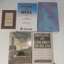 Islamic books for sale  LEICESTER