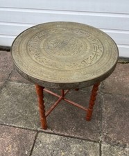 Usado, Vintage Indiano Redondo Latão Top Dobrável Mesa Benares Decoração em Relevo Café comprar usado  Enviando para Brazil