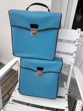Paire sacoches bleues d'occasion  Saint-Benoît