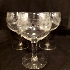 Anciennes verres vin d'occasion  Jassans-Riottier