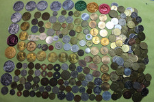 200+-LOTE DE GAVETA DE LIXO-TOKENS-MOEDAS ESTRANGEIRAS-MOEDAS ALONGADAS-DIVERSOS. comprar usado 200+-LOTE DE GAVETA DE LIXO-TOKENS-MOEDAS ESTRANGEIRAS-MOEDAS ALONGADAS-DIVERSOS. comprar usado  Enviando para Brazil