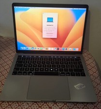 Macbook pro 2019 usato  Imperia
