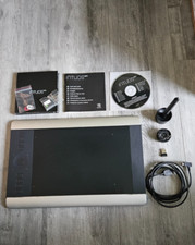 Wacom Intuos Pro Medium Pth-651SE Special Edition Wireless Kit Special Edition comprar usado  Enviando para Brazil