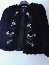 Casaco de pele infantil meninas Zara pele macia bordado flor bombardeiro 9/10 anos, usado comprar usado  Enviando para Brazil