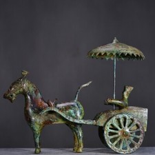 Usado, Escultura carrinho desenhado cavalo de guerra dinastia bronze dourado porcelana antiga 13,6 pol. comprar usado  Enviando para Brazil