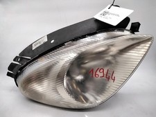 Faro anteriore sinistro usato Faro anteriore sinistro usato  Italia