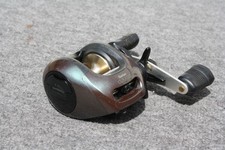 Carretel de fundição SMOOTH Shimano Bantam Curado CU-101 B verde mão esquerda feito no Japão, usado comprar usado  Enviando para Brazil
