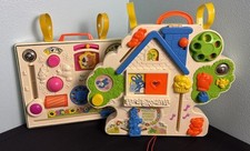 2 centros de atividades vintage Fisher Price 1984-1134 e 1985 ato musical. Brinquedos para berço comprar usado  Enviando para Brazil