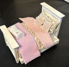 Scale dollhouse miniature for sale  Hatfield