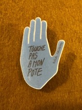 Pin's Badge Touche Pas À Mon Pote SOS Racisme, usado comprar usado  Enviando para Brazil