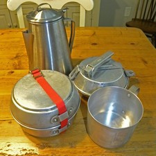 Grupo Vintage Mirro Backpacker & Boy Scouts Kits de Bagunça, Coffee Perc & 1qt Cup comprar usado  Enviando para Brazil