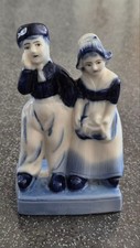 Statuette delft couple d'occasion  Aigrefeuille-d'Aunis