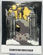 Pin Disney 2007 Nightmare Before Christmas Jack & Sally in Graveyard LE 750 comprar usado  Enviando para Brazil