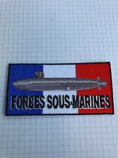 Patch thermocollant brodé d'occasion  Malakoff