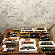 Scale model trains for sale  Grantville